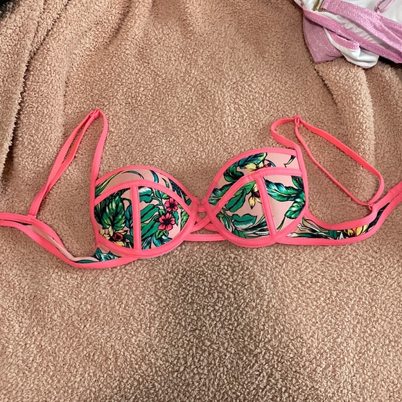 Target Push Up Bikini Top - Picture 1 of 4
